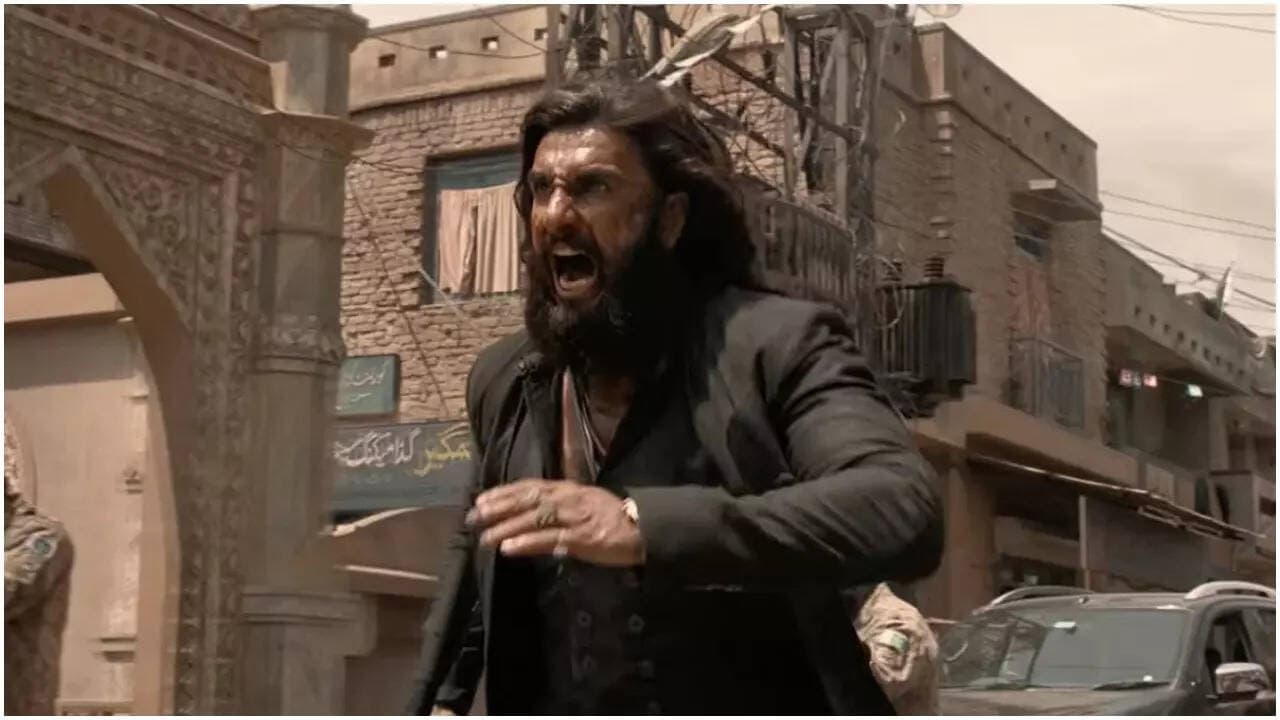 Ranveer Singh's 'Dhurandhar: The Revenge' Blasts Past ₹690 Cr in 4 Days!